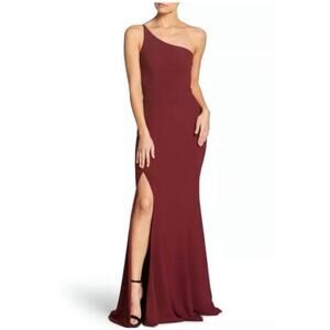 Dress The Population maroon Amy one shoulder crepe gown bridesmaid side slit M